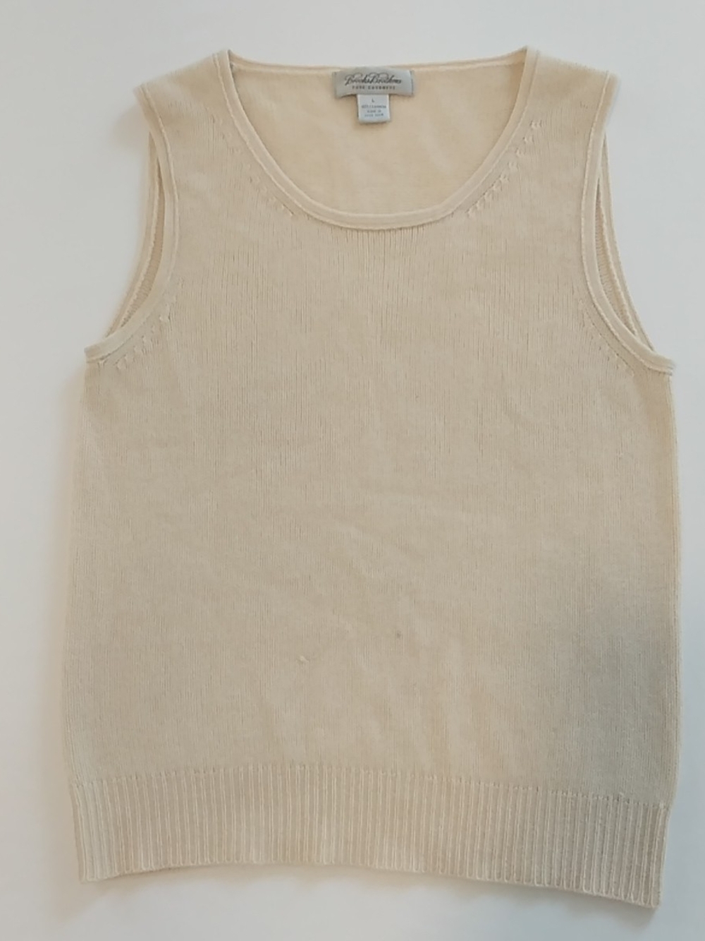 Brooks Brothers Vintage Pure Cashmere, Cream Women's Large Crewneck Sweater Vest